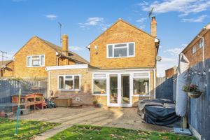 Molyneux Drive Bodicote